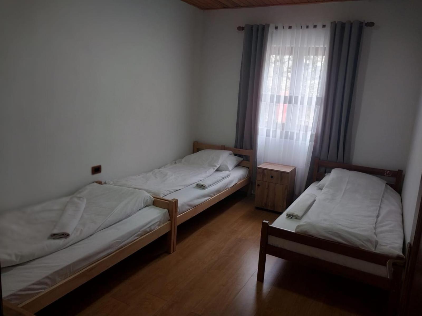 발보너 Bujtina Arlindi B&B 외부 사진