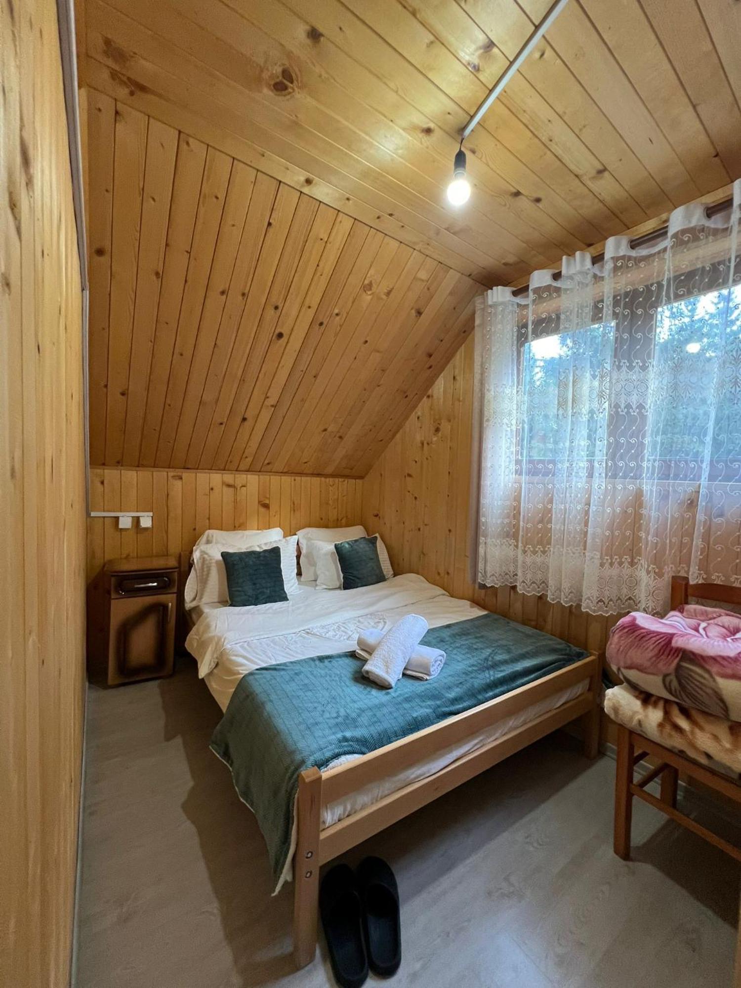 발보너 Bujtina Arlindi B&B 외부 사진